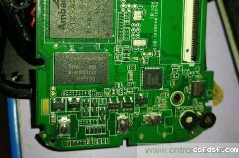 台媒:联电将为英特尔代工芯片 台媒:联电将为英特尔代工芯片